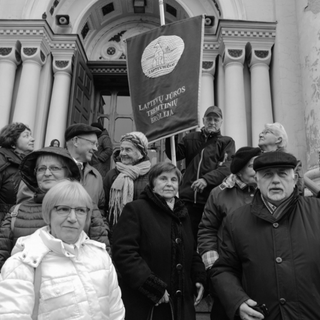 Ad Alba la mostra fotografica "Voci dal silenzio"