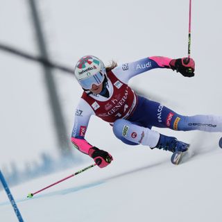Marta Bassino a Sestriere (pentaphoto) Marta Bassino a Sestriere (pentaphoto)