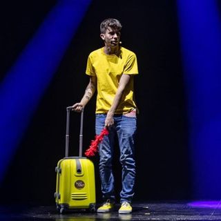 Raffaello Corti in scena sabato 10 maggio