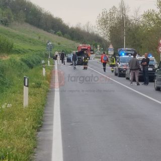 Auto contro moto a Govone: morto un motoclista di 56 anni