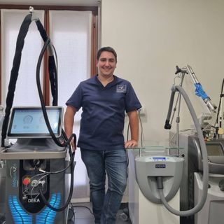 Carbon Peel: il segreto per una pelle perfetta senza aghi e senza stress