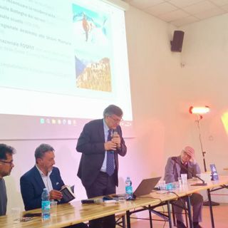 Un momento dell'intervento di Luigi Genesio Icardi