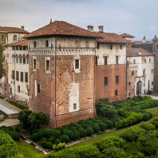 “Il giardino scomparso”: un viaggio tra arte, paesaggio e storia ai castelli di Lagnasco
