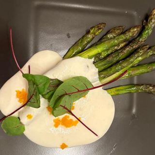 Gli Asparagi Dolci di Revello di Piero Fraire: ricercati da tutta la Provincia, e non solo…