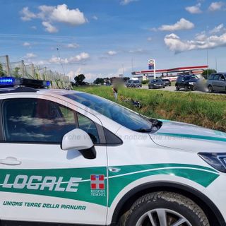 Auto contro moto tra Marene e Savigliano, traffico in tilt