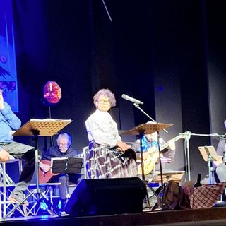 Mondovì, successo di pubblico per la serata in ricordo dell'artista Ezio Briatore Mondovì, successo di pubblico per la serata in ricordo dell'artista Ezio Briatore