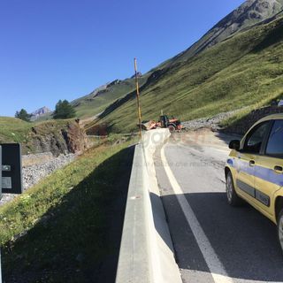 Dopo il nubifragio, la conta dei danni: statale del colle della Maddalena chiusa per due settimane