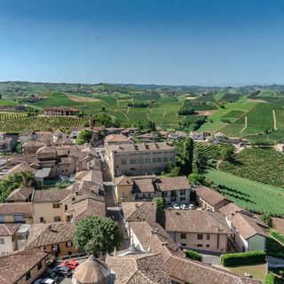 Estate in Piemonte: Perché le Giornate di Sole in Alta Quota Richiedono Occhiali da Sole con Protezione UV
