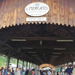 Mondovì sensibilizza gli ambulanti sul rispetto dell’ambiente con un vademecum