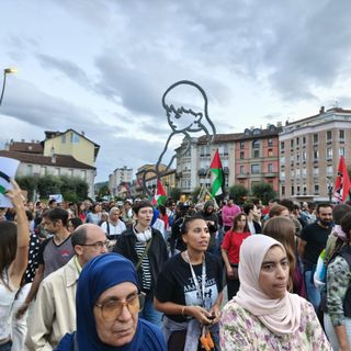 La manifestazione ad Alba La manifestazione ad Alba
