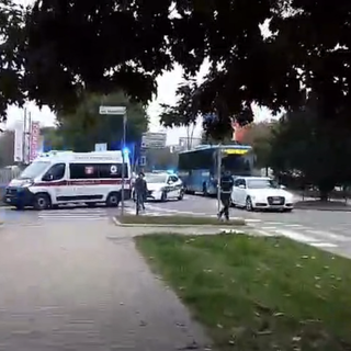 Due pedoni investiti in corso Europa ad Alba: trasportati in ospedale in codice verde