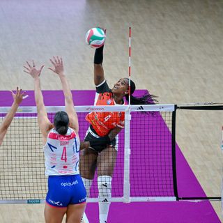 La schiacciatrice Jessica Rivero in azione nel match contro Milano (foto di Danilo Ninotto)