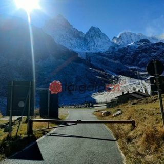 Chiusa la strada che porta a Pian del Re, in valle Po