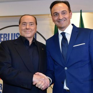 Alberto Cirio alla prima candidatura a presidente della Regione, nel 2019, con Silvio Berlusconi