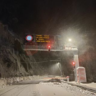 Chiuso il Col di Tenda a tempo indeterminato Chiuso il Col di Tenda a tempo indeterminato