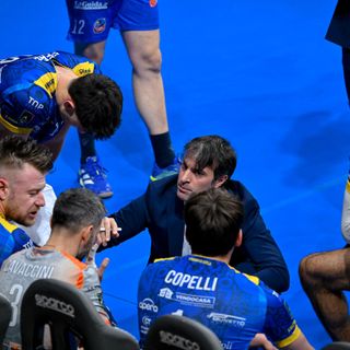 Un time out di Matteo Battocchio durante Cuneo-Perugia (Foto Ninotto)