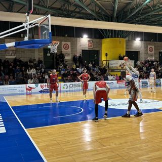 BASKET / SERIE C - Derby combattuto davanti a un numeroso pubblico