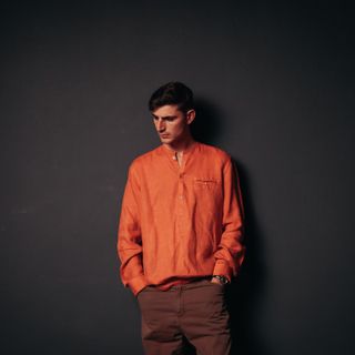 Pietro Celona (in arte Celo), classe 1997, cresciuto tra Alba e Neive Pietro Celona (in arte Celo), classe 1997, cresciuto tra Alba e Neive