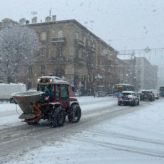 Nevicata in corso Nizza, immagine di repertorio dall'archivio del Comune di Cuneo Nevicata in corso Nizza, immagine di repertorio dall'archivio del Comune di Cuneo