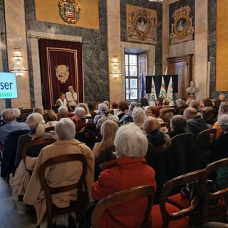 L'incontro per presentare l'Auser nel Salone d'Onore del Municipio di Cuneo L'incontro per presentare l'Auser nel Salone d'Onore del Municipio di Cuneo