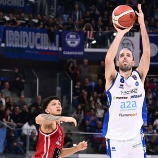 BASKET / L'albese Amedeo Della Valle tra gli azzurri convocati per  la doppia sfida di qualificazione mondiale con la Gran Bretagna