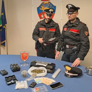 Lo stupefacente sequestrato mediante la perquisizione tenuta presso l'auto e il domicilio dell’arrestato