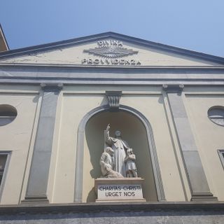 In foto la Piccola casa della Divina Provvidenza, in via Cottolengo a Torino