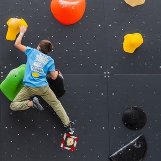 Street boulder 2026 - PaoloPeirano Street boulder 2026 - PaoloPeirano