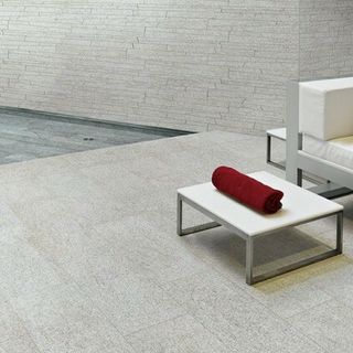 Quarzite rivestimenti interni: l'evoluzione del design d'arredo secondo la pietra naturale