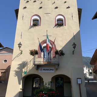 Rifreddo aderisce a “M’illumino di meno” e spegne il Palazzo del Municipio