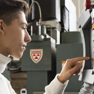 Ultimi posti disponibili per il corso gratuito di addetto alle macchine utensili a controllo numerico