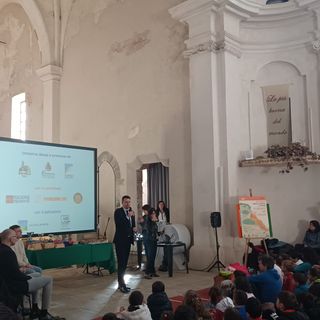 Cerimonia di premiazione per il premio letterario &quot;Il gigante delle Langhe&quot; a Cortemilia