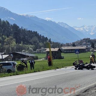 Scontro auto-moto a Demonte sulla strada statale 21, centauro in codice giallo