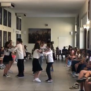 Da Brasov a Sommariva del Bosco: delegazione di studenti romeni in visita all’istituto comprensivo Arpino
