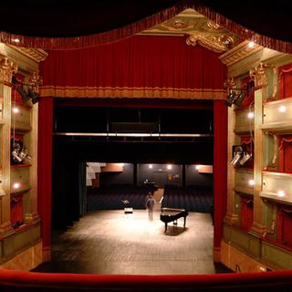 Al Teatro Sociale “G. Busca” di Alba  torna la Rassegna Teatro del Territorio
