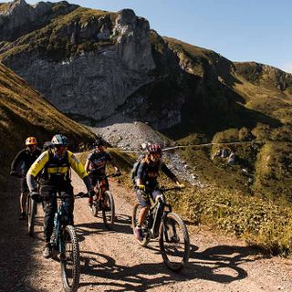 Ciclismo: a Limone torna la "Via del Sale"