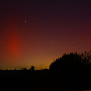 L'aurora boreale vista da Savigliano (Foto: Roberto Bonamico) L'aurora boreale vista da Savigliano (Foto: Roberto Bonamico)