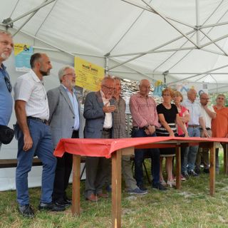 Il tavolo della firma dell'accordo