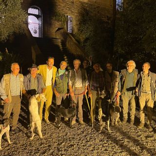 Da Gianluigi Buffon il calcio d'inizio alla stagione del Tartufo Bianco d'Alba [FOTO E VIDEO]