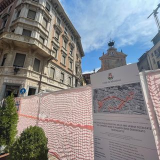 Iniziati i lavori del maxi cantiere al Borgheletto di Mondovì Iniziati i lavori del maxi cantiere al Borgheletto di Mondovì