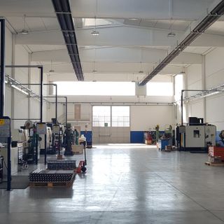 Inaugurato il nuovo reparto macchine utensili e taglio della Capello Inaugurato il nuovo reparto macchine utensili e taglio della Capello