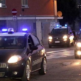 Rubano dolciumi e uova di Pasqua da una scuola materna di Saliceto: nei guai tre minorenni