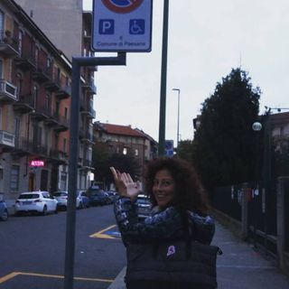 Le foto scattate da Federica Fulco in via Domodossola a Torino Le foto scattate da Federica Fulco in via Domodossola a Torino