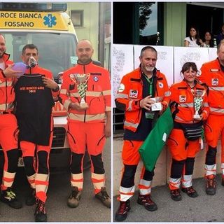 Le squadre della Croce Bianca di Fossano (a sinistra) e Garessio (a destra) all'"Asti Rescue Game" 2018