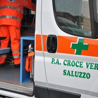 Gerbola di Manta, incidente in via Villafalletto: i vigili del fuoco liberano un ferito incastrato tra le lamiere