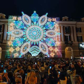 Cuneo, la Cena in Contrada chiude la quattro giorni d’apertura dell’ottava edizione di Cuneo Illuminata