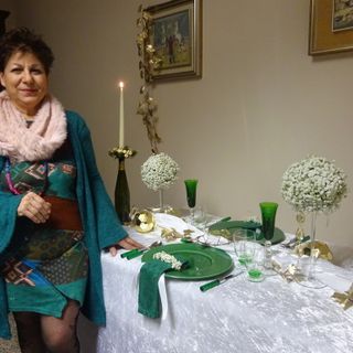 Bra, pubblico incantato per l’arte di decorare la tavola di Natale all’Associazione Albedo