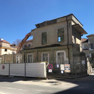 Cuneo: via alla demolizione del palazzo "ex IPI" (VIDEO)