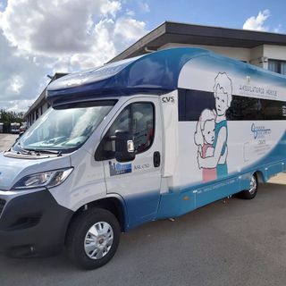 L'ambulatorio mobile donato all'Asl dalla Fondazione Nuovo Ospedale