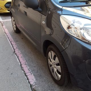 Parcheggi di cortesia per gestanti e mamme: quale futuro a Fossano?